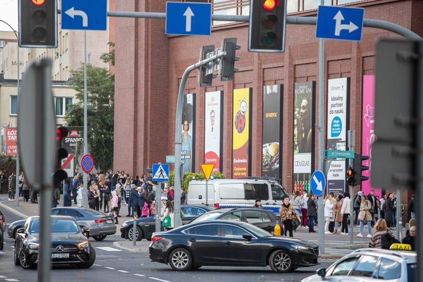 Alarm w galerii handlowej Alfa Centrum w Białymstoku. Ponad...