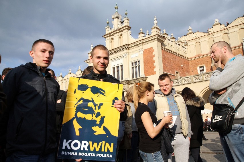 Kraków. Wielki wiec wyborczy Janusza Korwin-Mikkego [ZDJĘCIA, WIDEO]