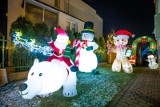 Tak wyglądają iluminacje świąteczne na Huculskiej w Bydgoszczy. Największą atrakcją są dmuchane maskotki [zdjęcia]