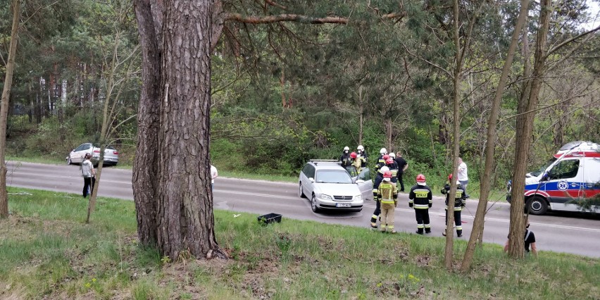 Trzy osoby trafiły do szpitala po wypadku, jaki wydarzył się...