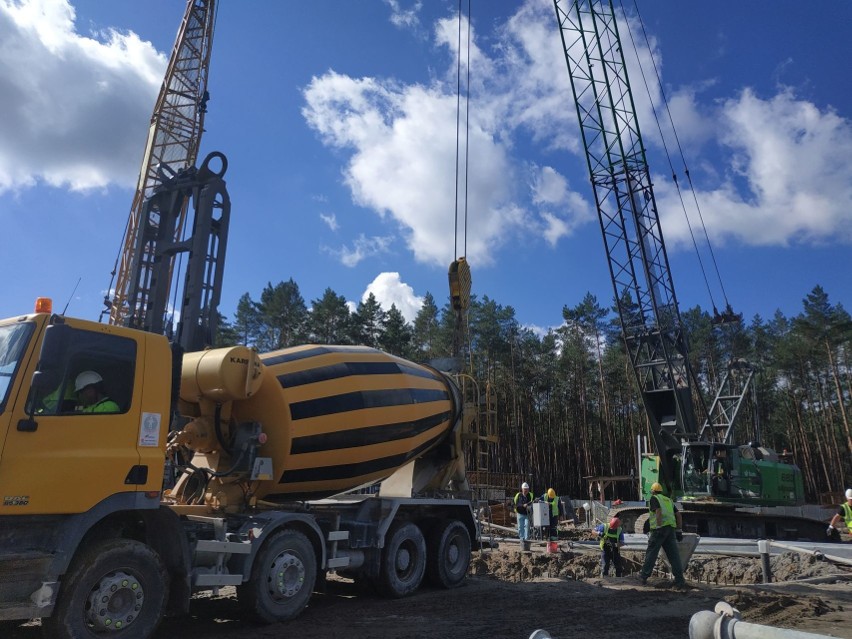 Zdjęcia z budowy tunelu w Świnoujściu. Praca idzie pełną parą