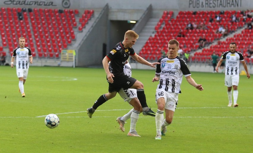 22.08.202. GKS Tychy - Sandecja Nowy Sącz 2:1....