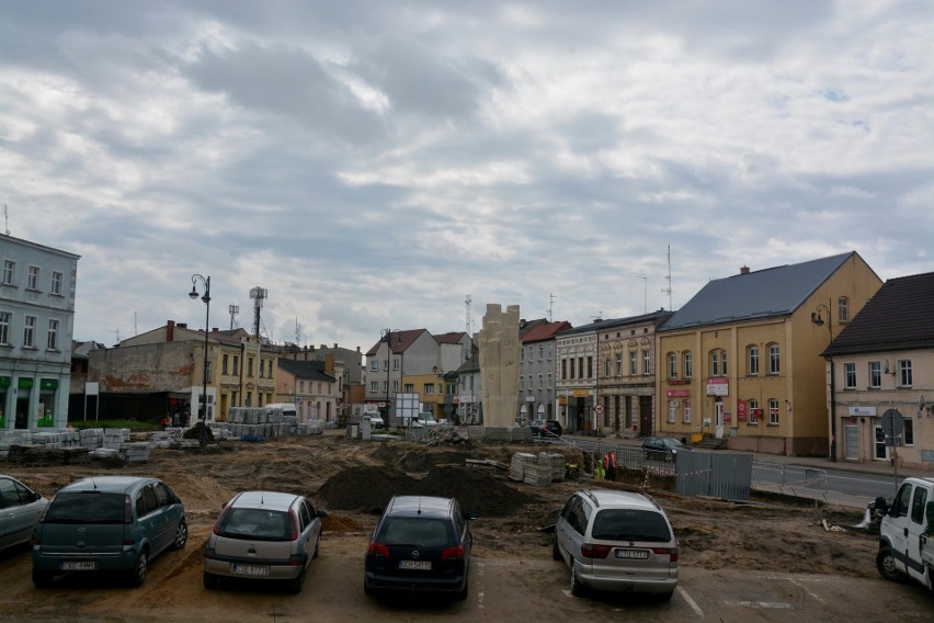 Gdy zakończy się rewitalizacja Sępólna, kamienice na rynku i...