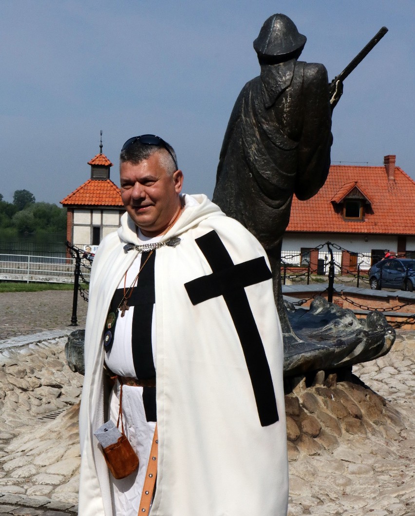 "Spacery z przewodnikiem". Ruszył cykl niedzielnych spotkań w Grudziądzu [zdjęcia]