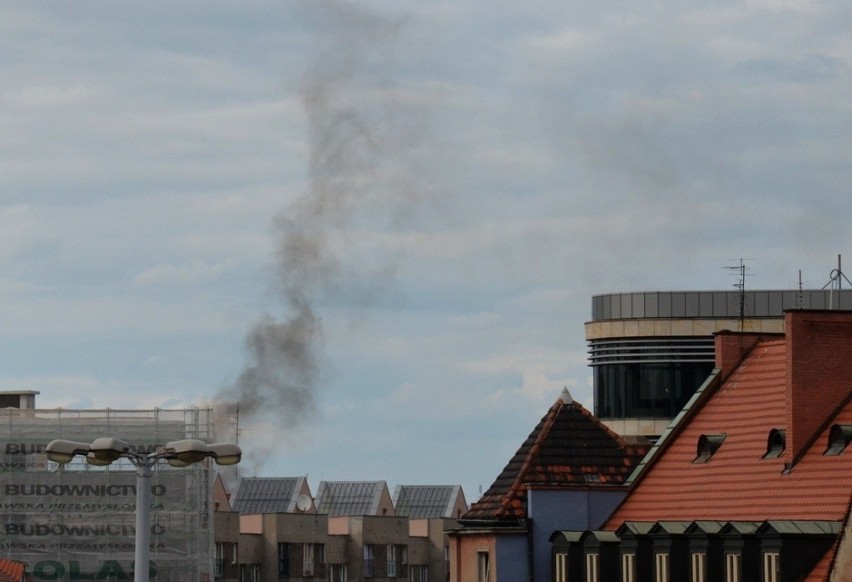 Dym w rejonie kępy Mieszczańskiej