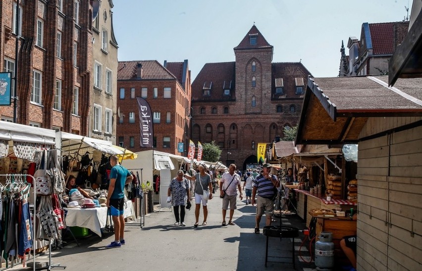 Jarmark św. Dominika w Gdańsku. Kolorowe stragany i tłumy kupujących [zdjęcia]