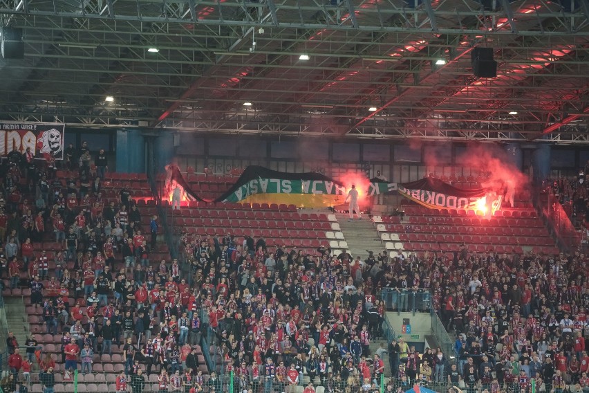 Kibice na meczu Wisła Kraków - Pogoń Szczecin