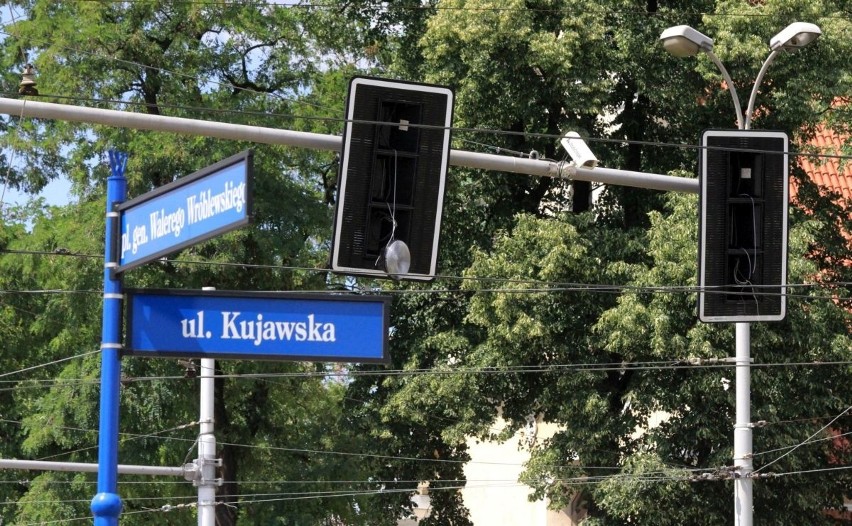 Skutki nocnej nawałnicy we Wrocławiu