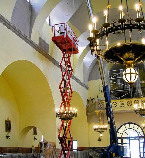 W 2006 roku Włosi odnowili wnętrze świątyni