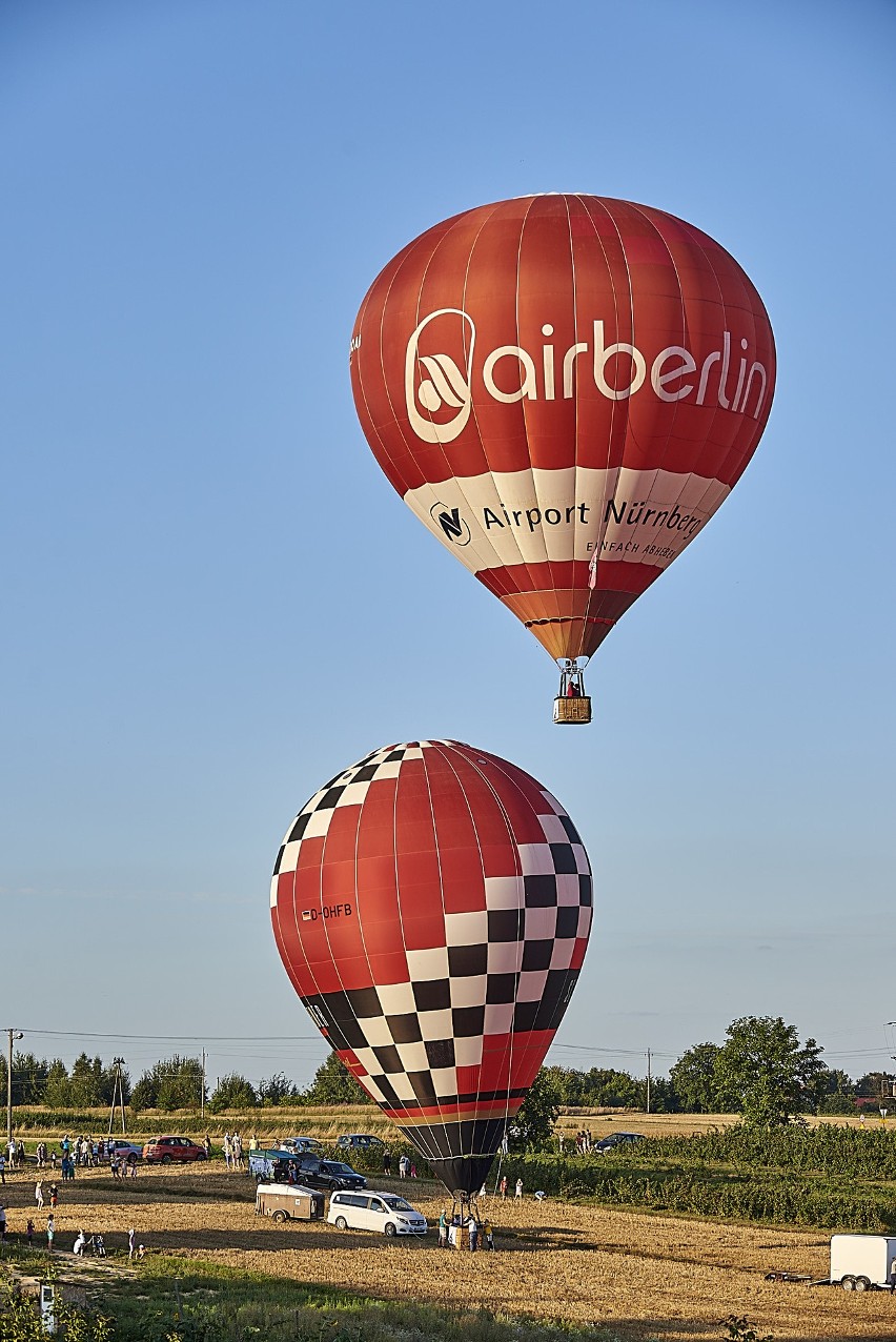 Balony latają nad Nałęczowem i okolicami. Trwają mistrzostwa świata kobiet (ZDJĘCIA)