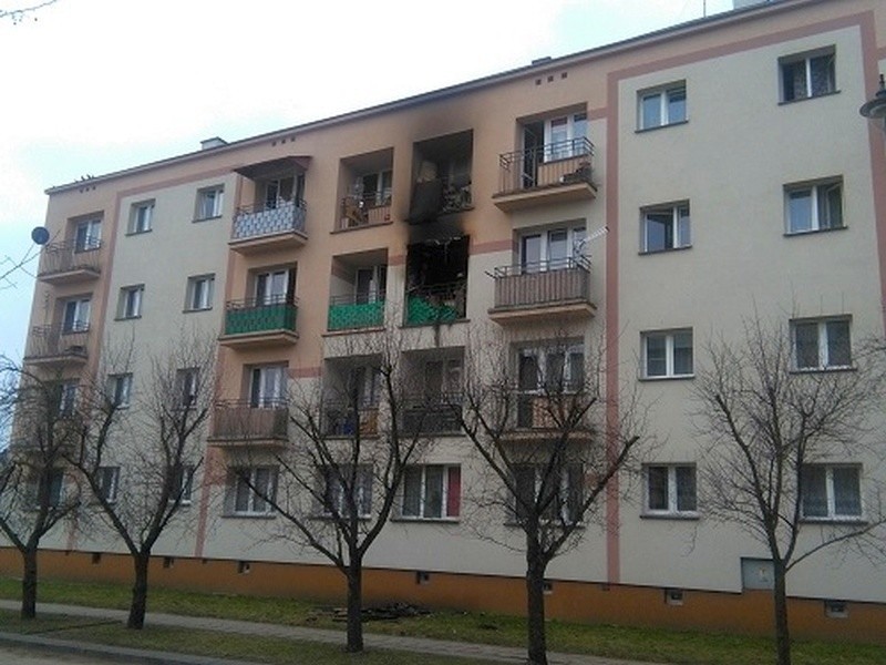 Pożar w bloku przy ul. Armii Krajowej w Łapach
