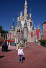 6-letnia dziewczynka z Mogilna spotkała się z Dodą, była w Disneylandzie na Florydzie. Teraz chce być zdrowa 