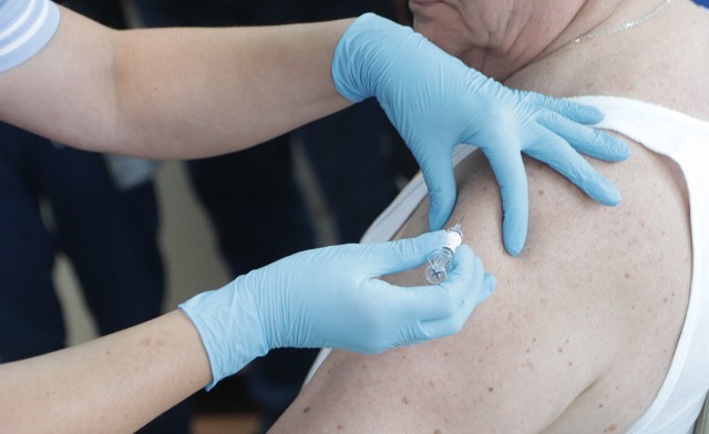 Masowy punkt szczepień we Włocławku działa w hali OSiR od 4 maja