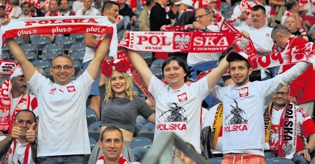 Polscy kibice nie zawiedli, stawiając się we Frankfurcie i nie żałując gardeł. Podobnie będzie dzisiaj na Stadionie Narodowym 