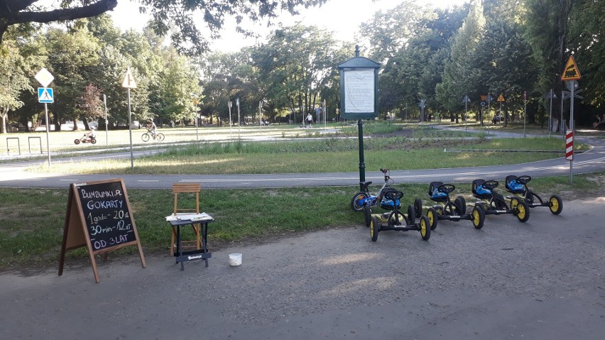 Kraków. Zaoferował jazdę na gokartach za darmo dla podopiecznych domów dziecka. Bez odzewu. Teraz MOPS przeprasza, będzie akcja