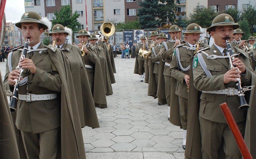 Pokazy Straży Granicznej przed Ratuszem