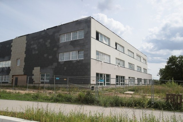 Budowa Szkoły Podstawowej przy ul. Kredowej w Szczecinie.