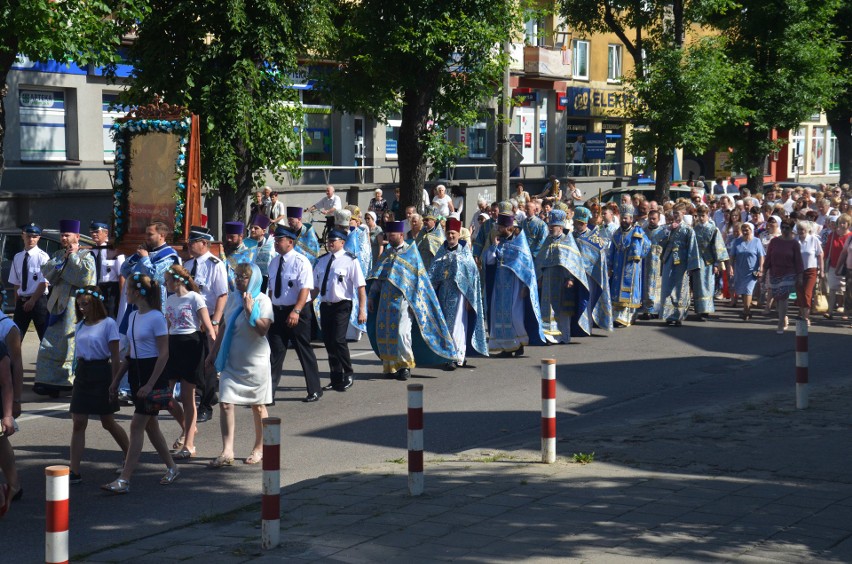 Bielsk Podlaski. Ulicami miasta przeszła procesja z ikoną Bielską Matki Bożej [ZDJĘCIA, WIDEO]