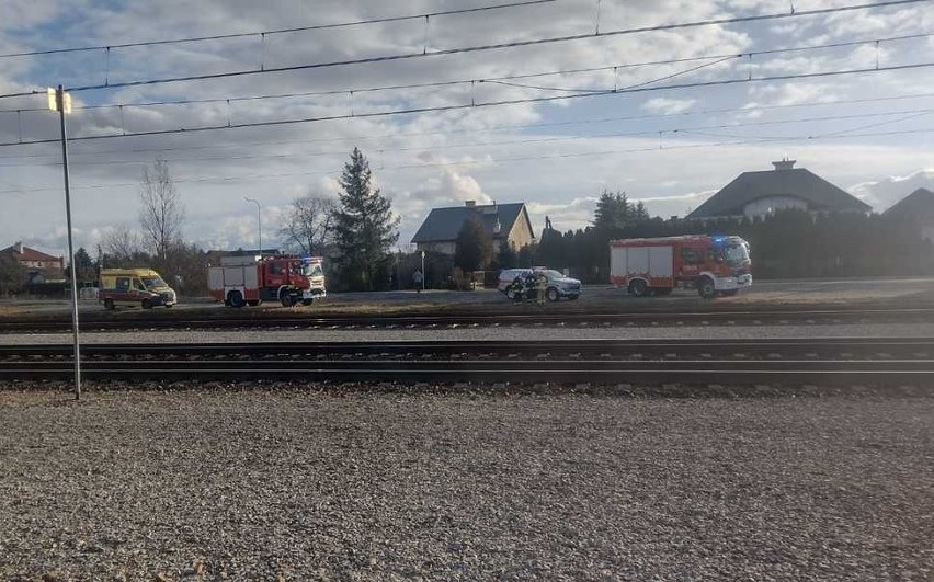 Śmiertelny wypadek na dworcu kolejowym w Ropczycach. Nie żyje 46-letni mężczyzna 