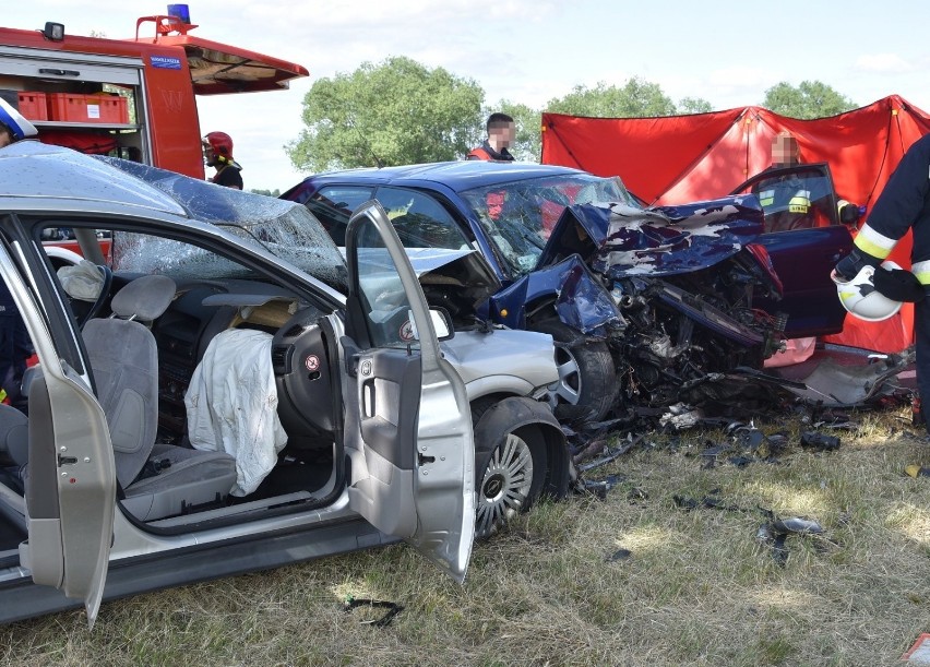 Na drodze krajowej nr 32 pomiędzy miejscowościami Kotowo i...