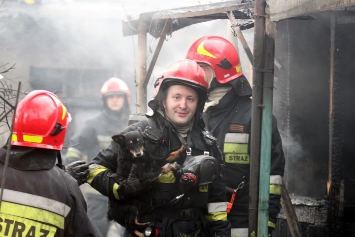 1 lutego palił się dom przy ulicy Kolonia Ochota w Gdańsku