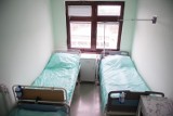 Mniej łóżek w toruńskich szpitalach! Dlaczego? Do likwidacji nawet jedna trzecia miejsc! Co z pacjentami?