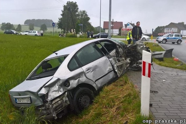 Wypadek między Gorzowem Śląskim i Praszką.