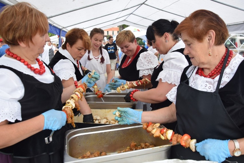 Pomidorowe święto w Krzeszowicach. Konkursy z warzywnymi okazami 