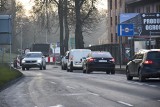 Remont ulicy Kaszubskiej w Słupsku. Rozpoczęła się budowa ronda i drogowy paraliż w mieście