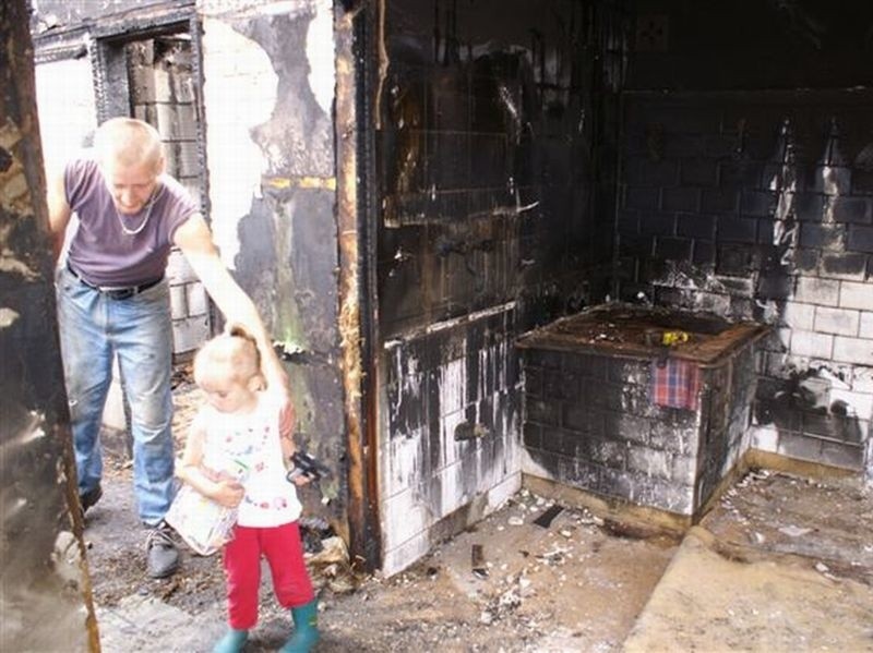 Pożar pozbawił ich domu