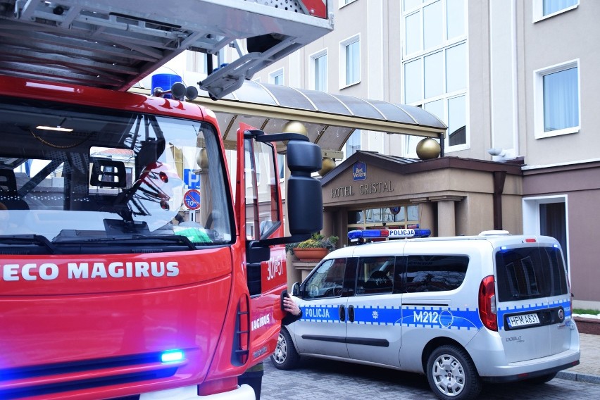Trzy wozy strażackie zostały wezwane do pożaru w Hotelu...