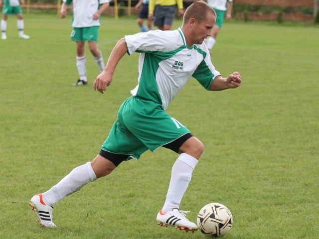 Dobrze spisały się zespoły Pomorza i Aniołów w 16. kolejce IV ligi. Pokonały swoich rywali 2:0 (0:0).