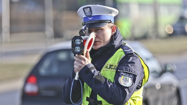 Aż o 82 km/h przekroczył dozwoloną prędkość w terenie zabudowanym kierujący fordem. Wpadł na Szosie Kisielińskiej.