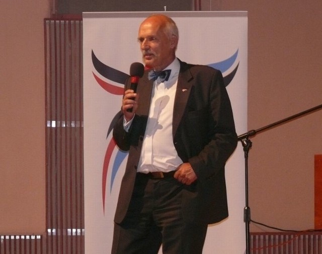 Prezes Kongresu Nowej prawicy Janusz Korwin Mikke podczas sobotniego wystąpienia w Kielcach.