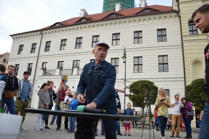 20 Urodziny Blaszanego Płotu na rynku [ZDJĘCIA]