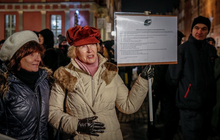 Gdański protest przeciwko masowemu odstrzałowi dzików,...