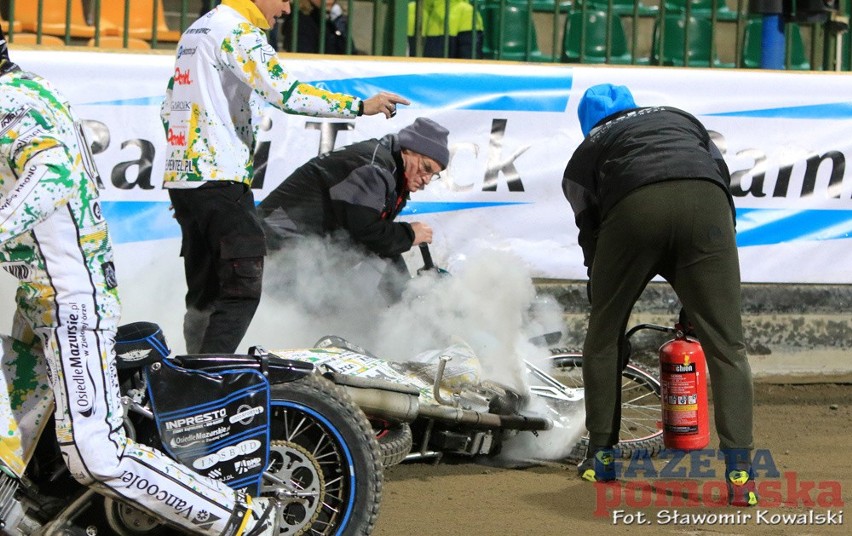 Falubaz Zielona Góra - Get Well Toruń 54:36....