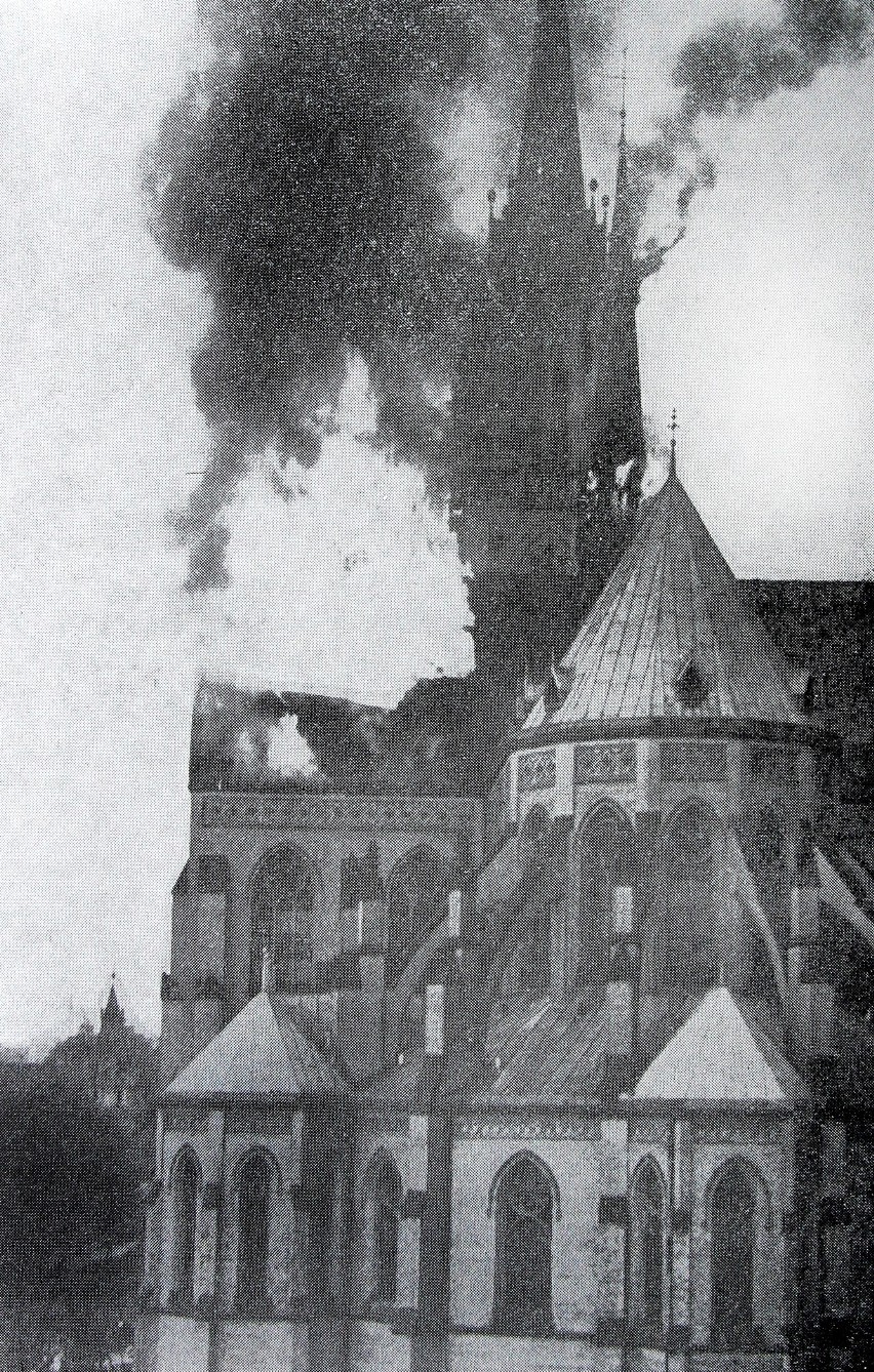 Pożar katedry wstrząsnął Łodzią