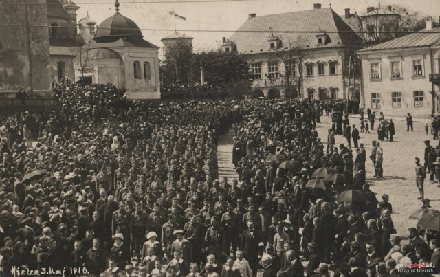 Pierwsze legalne obchody upamiętniające uchwalenie Konstytucji 3 maja w Kielcach w 1916 roku,