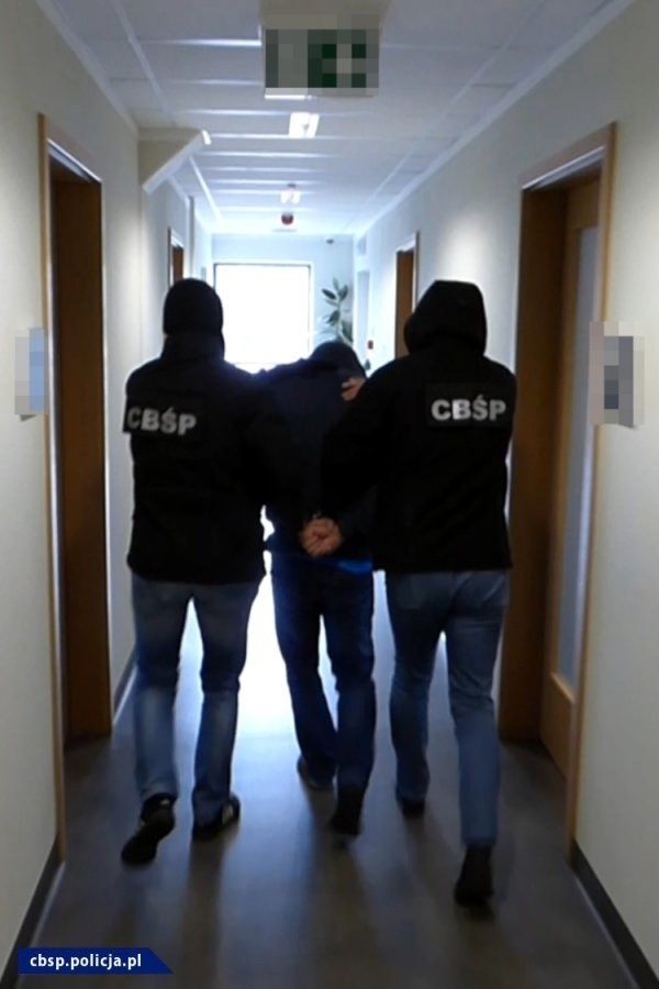 Policjanci z radomskiego biura CBŚP zatrzymali przestępców...