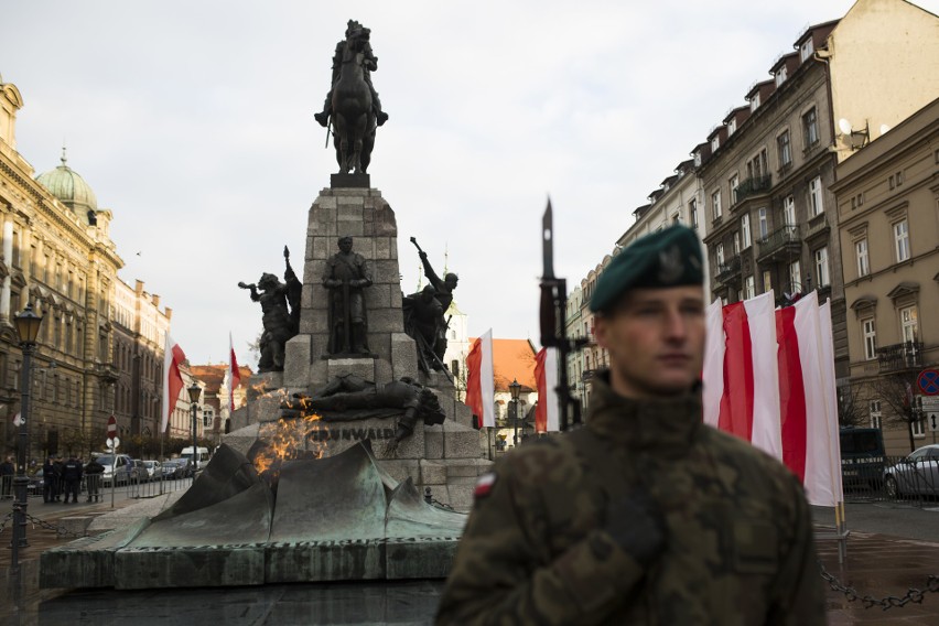 Święto Niepodległości 2017 na placu Matejki w Krakowie