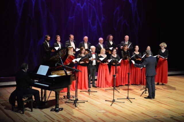 Cappella Gedanensis i Konstanty Wileński zagrali w Filharmonii Kaszubskiej na stulecie niepodległości