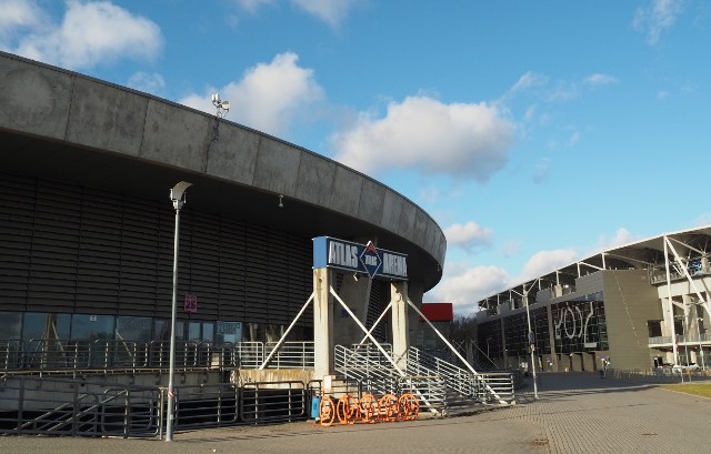 W 2022 roku dopłata z budżetu Łodzi, czyli  kieszeni łódzkiego podatnika, do MAKiS, spółki zarządzającej m.in. łódzkimi stadionami i Atlas Areną, wyniesie 3 mln zł.