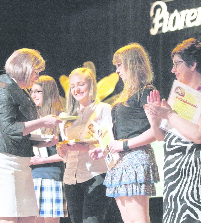 Tak jak w ubiegłych latach, gala finałowa konkursu odbędzie się w słupskiej filharmonii. Specjalnie na ten jeden dzień przyjedzie do Słupska wielu laureatów z głębi Polski, a nawet z zagranicy.