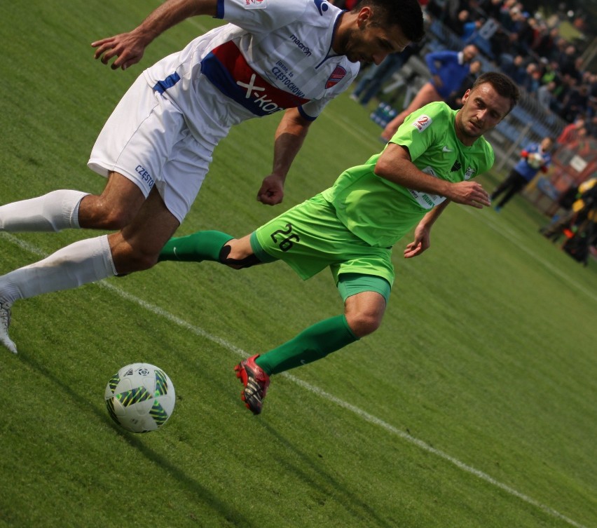 Raków Częstochowa - Rozwój Katowice 3:0. Adam Czerkas nie miał litości dla byłych kolegów ZDJĘCIA