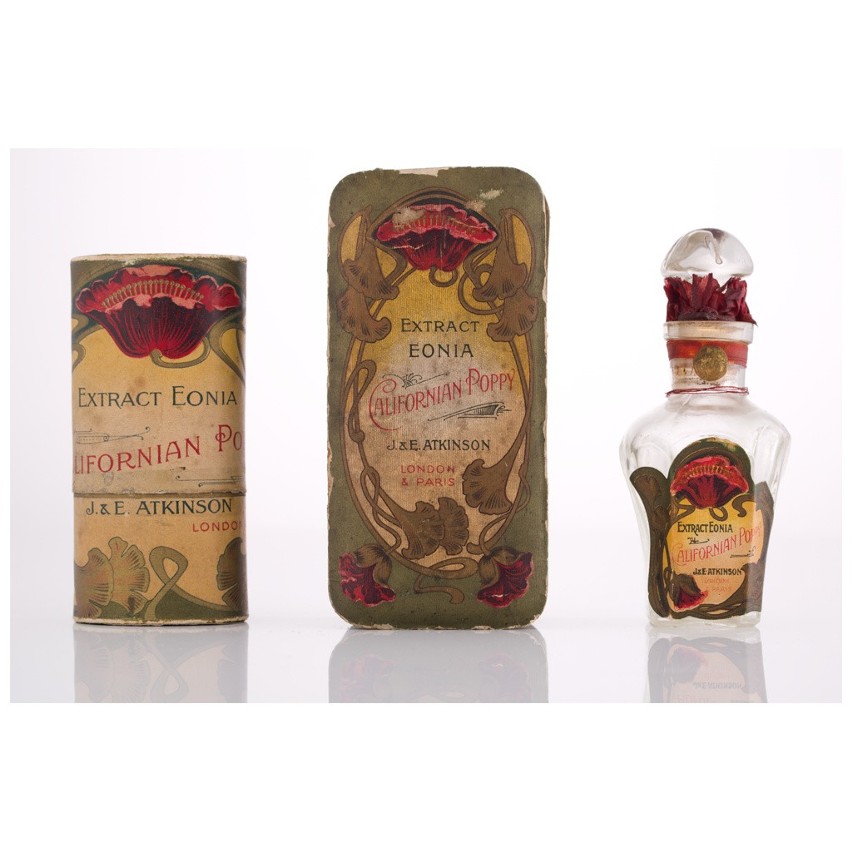 Zapach luksusu - niezwykła wystawa flakonów perfumowych