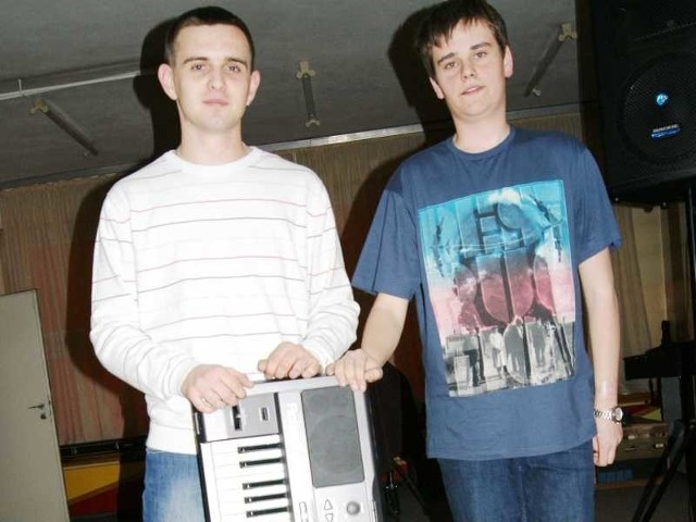Zespół "Mixmasters&#8221; czyli Tomasz Janas i Daniel Iwan.
