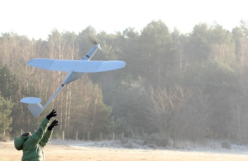Drony z Gliwic pomogą w walce z koronawirusem. Bezzałogowe samoloty już wykonały testowe operacje nad Śląskiem