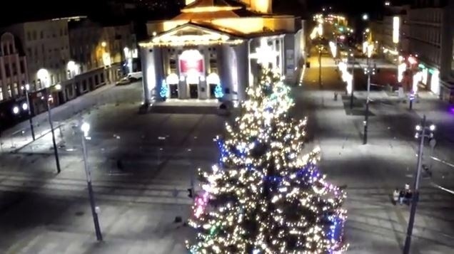 Świąteczne Katowice okiem drona
