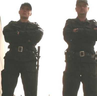 Coraz więcej policjantów spotkać można na ulicach Łomży